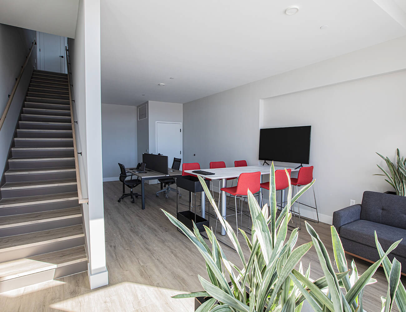 Live Work at The Pearl